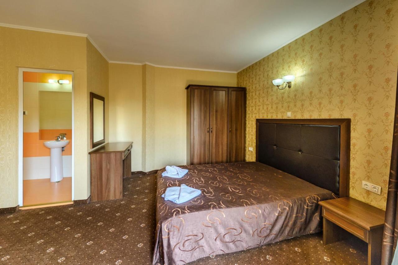 Хотел Магнолия, Hotel Magnoliya Panichishte Exterior foto